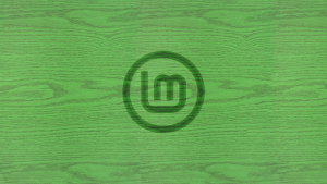 Wood Wallpaper (No Vignette) - Green Linux Mint