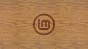 Wood Wallpaper (No Vignette) - Linux Mint